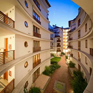 Lord Aparthotel